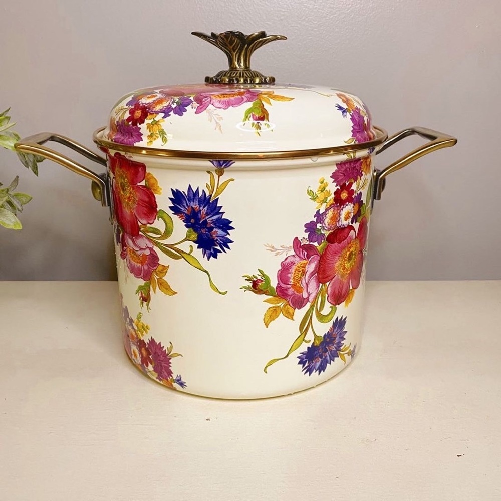 RARE Mackenzie-Child’s 7 Qt, StockPot- White Flower Market
